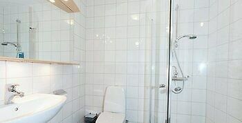 Uppsala Vandrarhem & Hotel Sztokholm Zewnętrze zdjęcie